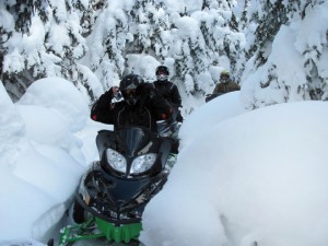 Motoneige hors piste, Chic-Chocs, GaspésieAdrénaline Hors Piste