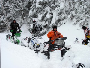 Motoneige hors piste, Chic-Chocs, GaspésieAdrénaline Hors Piste