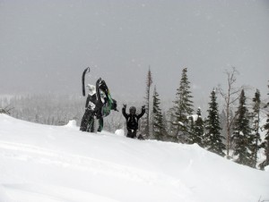 Motoneige hors piste, Chic Chocs, GaspésieAdrénaline Hors Piste