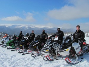 Motoneige hors piste, Chic-Chocs, GaspésieAdrénaline Hors Piste