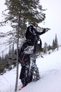 motoneige hors piste, Chic-Chocs, Gaspésie Adrénaline Hors Piste